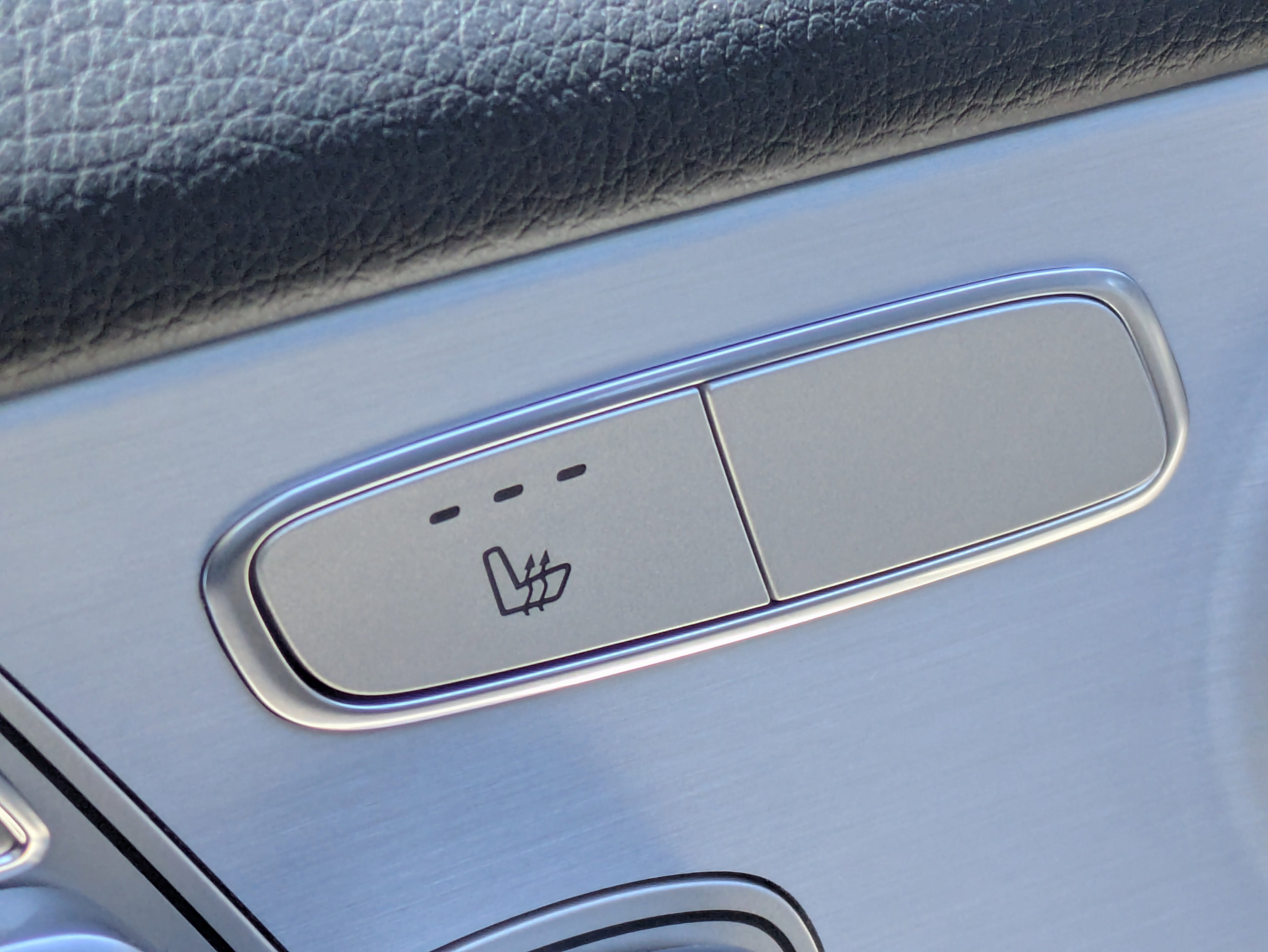 Certified 2022 Mercedes-Benz GLC 300 image 22