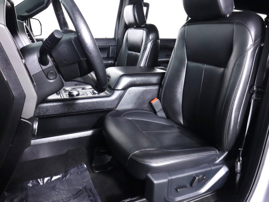 Used 2020 Ford Expedition Max XLT w/ Equipment Group 202A AWD/4WD image 35