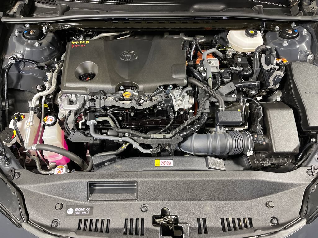 Certified 2025 Toyota Camry SE FWD image 9