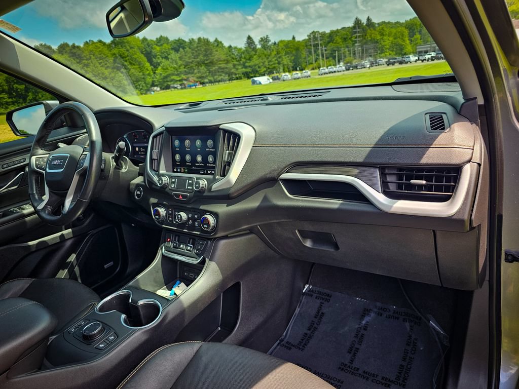 Used 2021 GMC Terrain SLT w/ Infotainment Package II AWD/4WD image 43