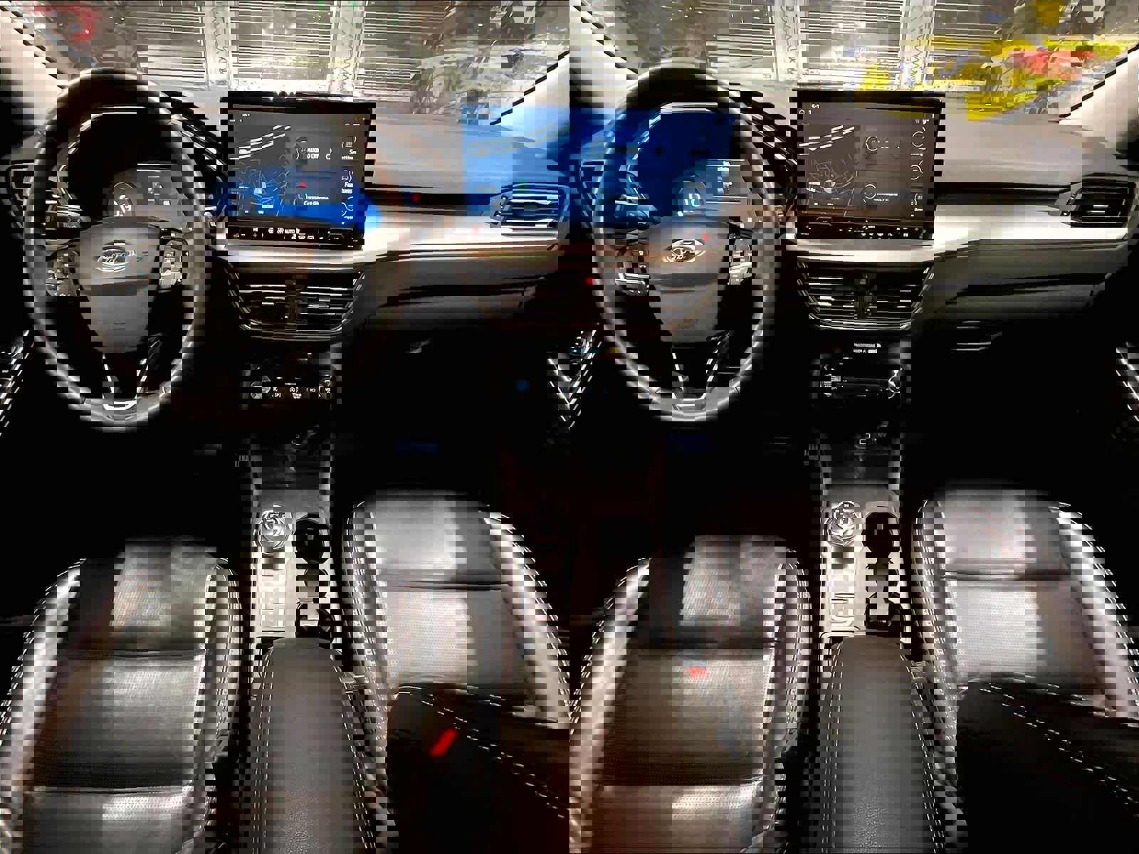 Used 2024 Ford Escape Platinum image 21