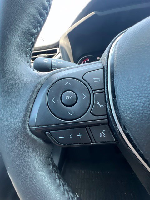 Used 2023 Toyota RAV4 XLE w/ Convenience Package FWD image 11