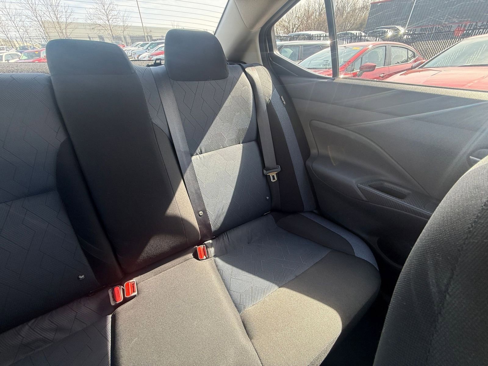 Used 2025 Nissan Versa SV image 36