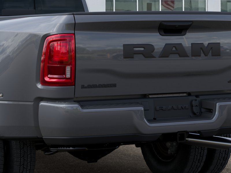 New 2026 RAM 3500 Laramie AWD/4WD image 13