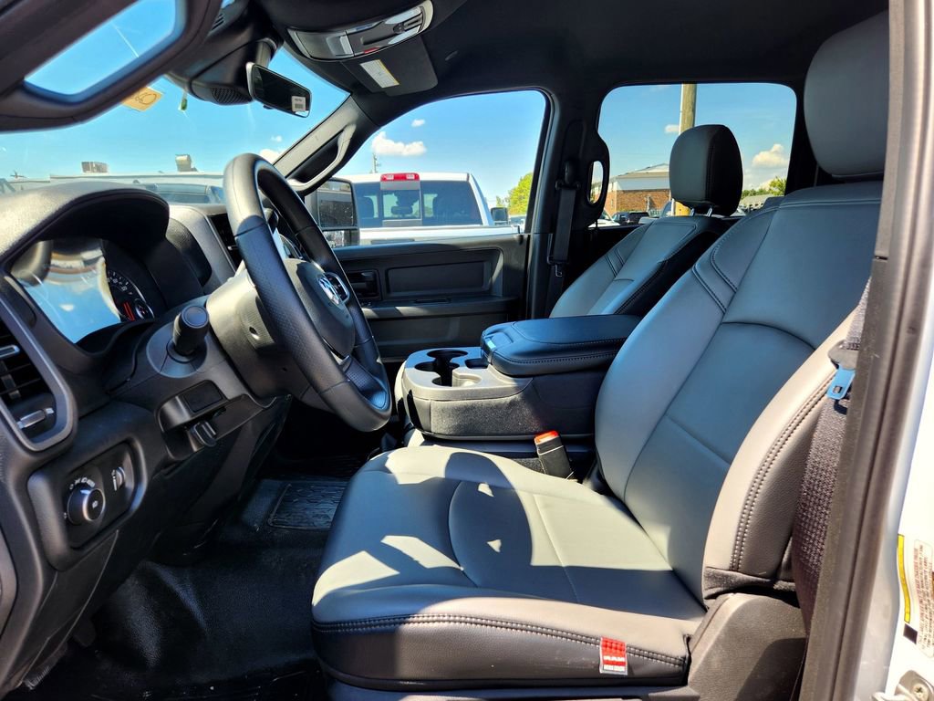 New 2026 RAM 5500 Tradesman w/ Chrome Appearance Group image 13