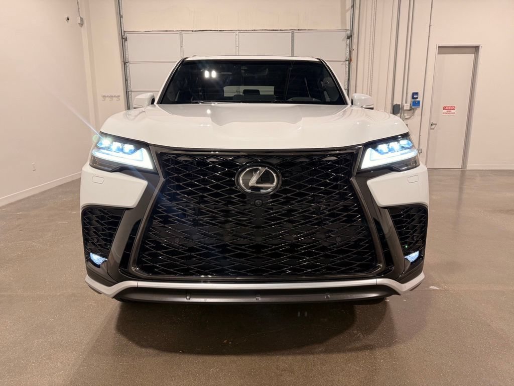 Used 2024 Lexus LX 600 F Sport AWD/4WD image 2
