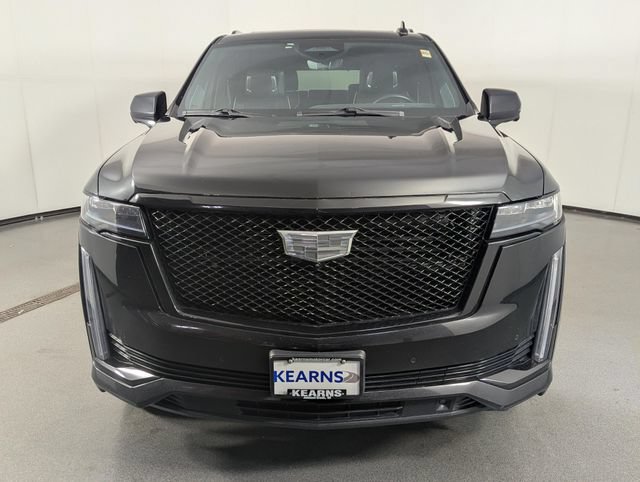 Used 2023 Cadillac Escalade Sport Platinum w/ LPO, ONYX Package AWD/4WD image 3