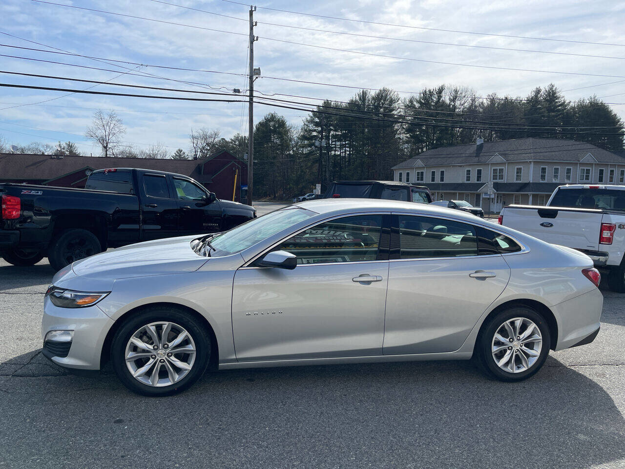 Used 2021 Chevrolet Malibu LT image 4