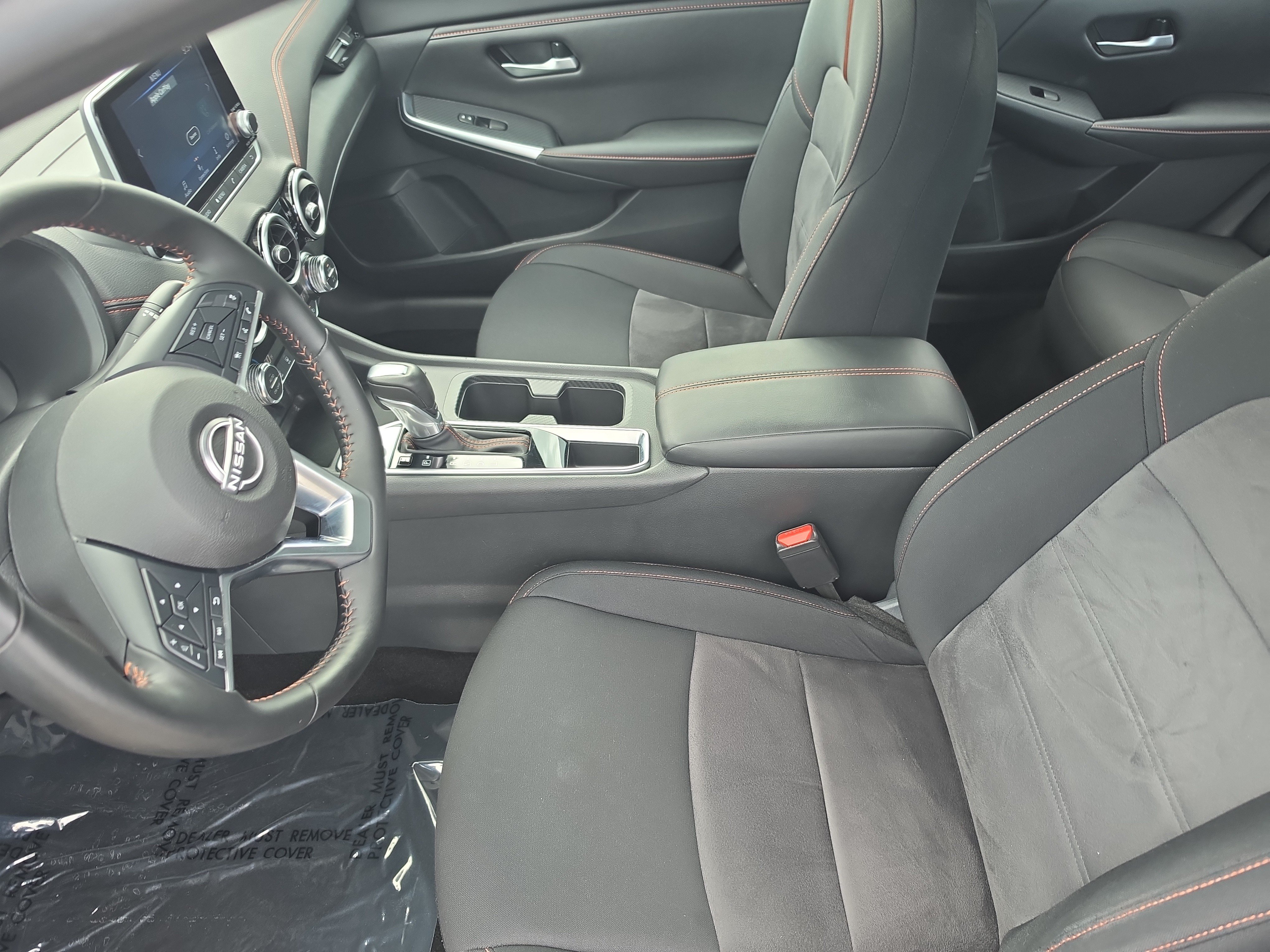 Used 2025 Nissan Sentra SR FWD image 9