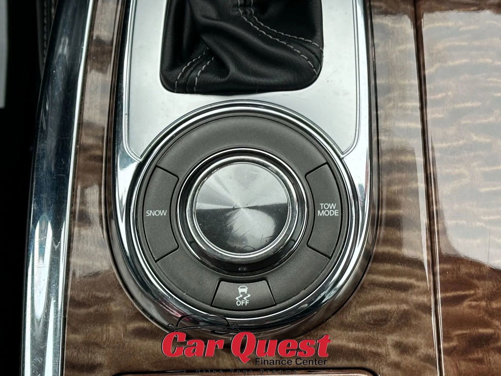Used 2018 Nissan Armada SL w/ Moonroof Package RWD image 30