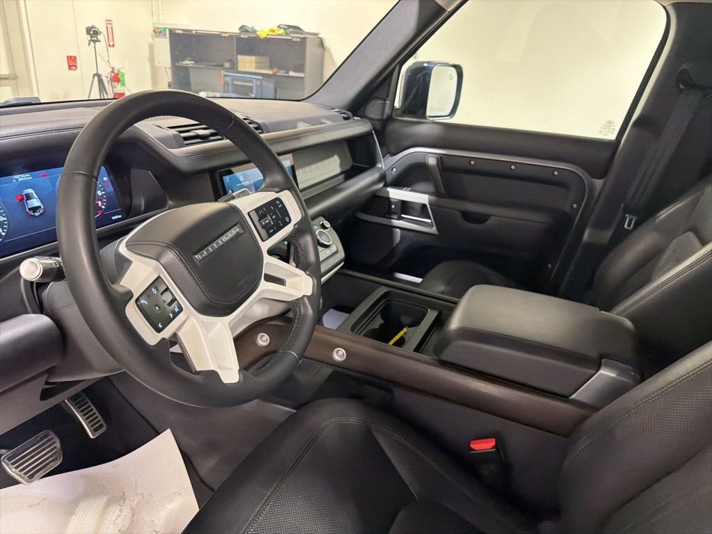 Used 2020 Land Rover Defender 110 HSE image 10