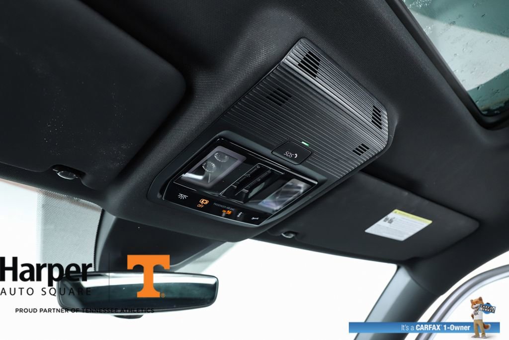 Used 2024 Volkswagen Atlas Cross Sport SE w/ Panoramic Sunroof Package image 26