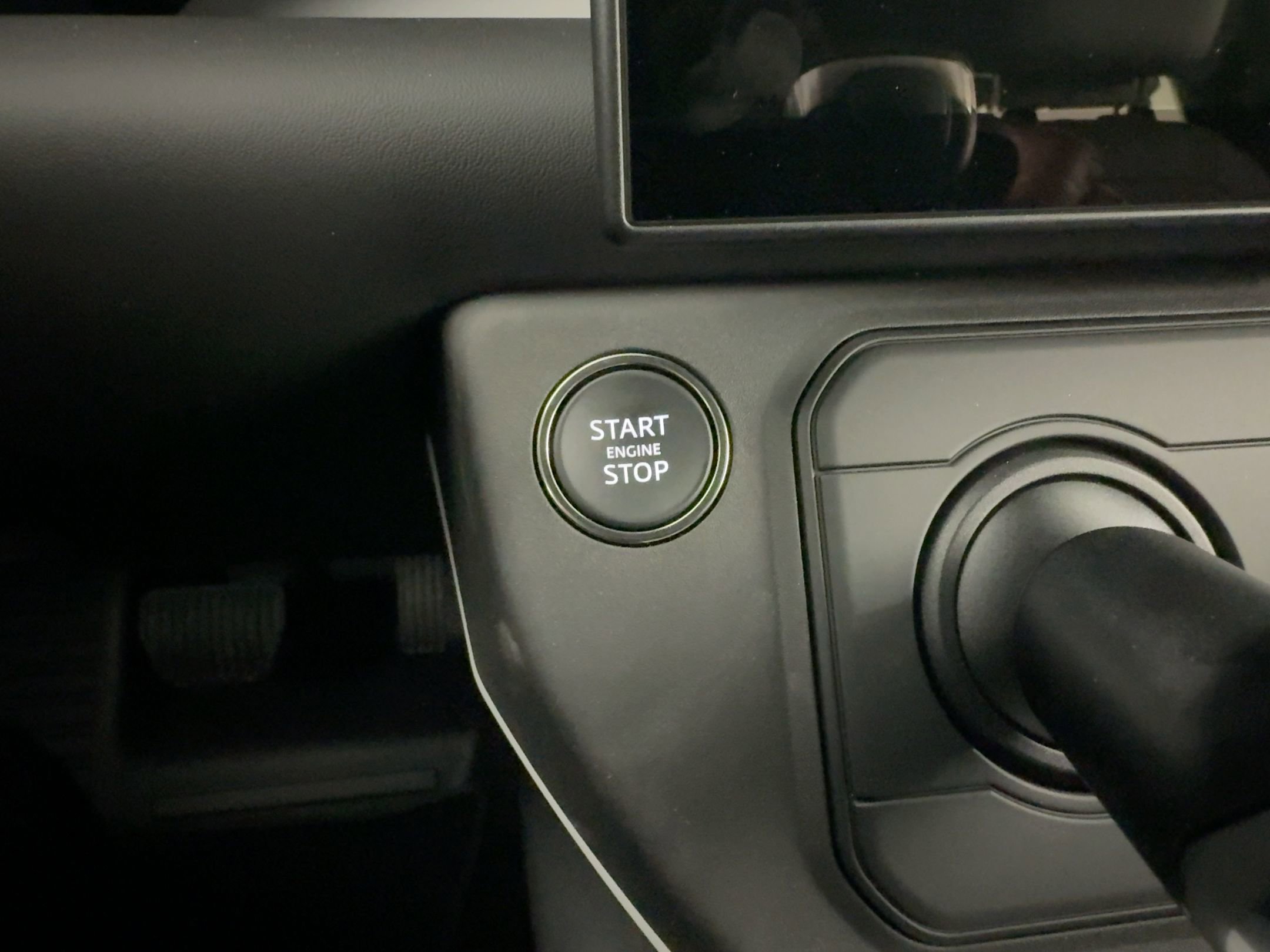 New 2026 Land Rover Defender 130 S AWD/4WD image 24