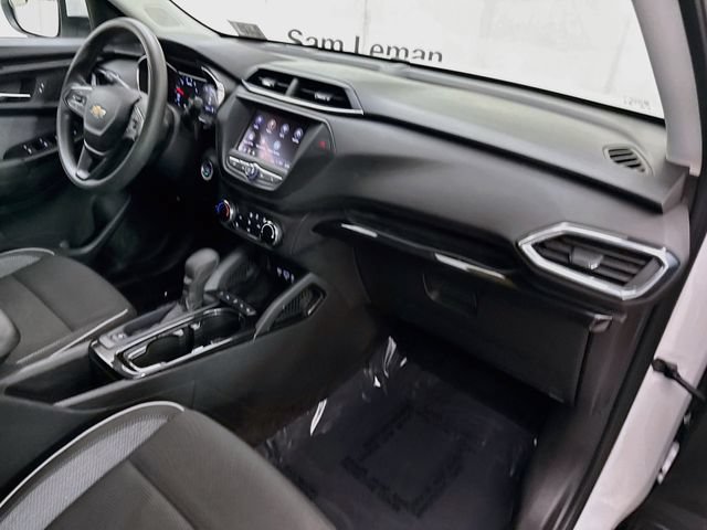 Used 2022 Chevrolet TrailBlazer LT w/ LPO, Blackout Package FWD image 27