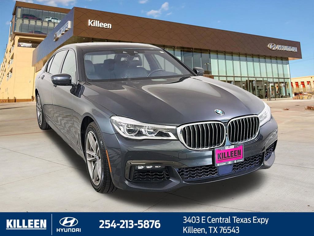 Used 2017 BMW 750i xDrive image 1