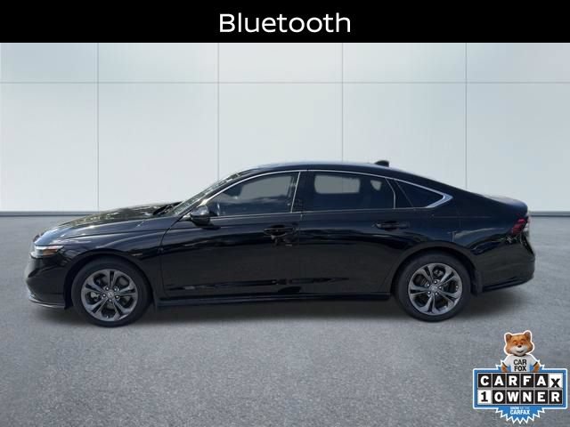 Used 2023 Honda Accord EX-L image 2
