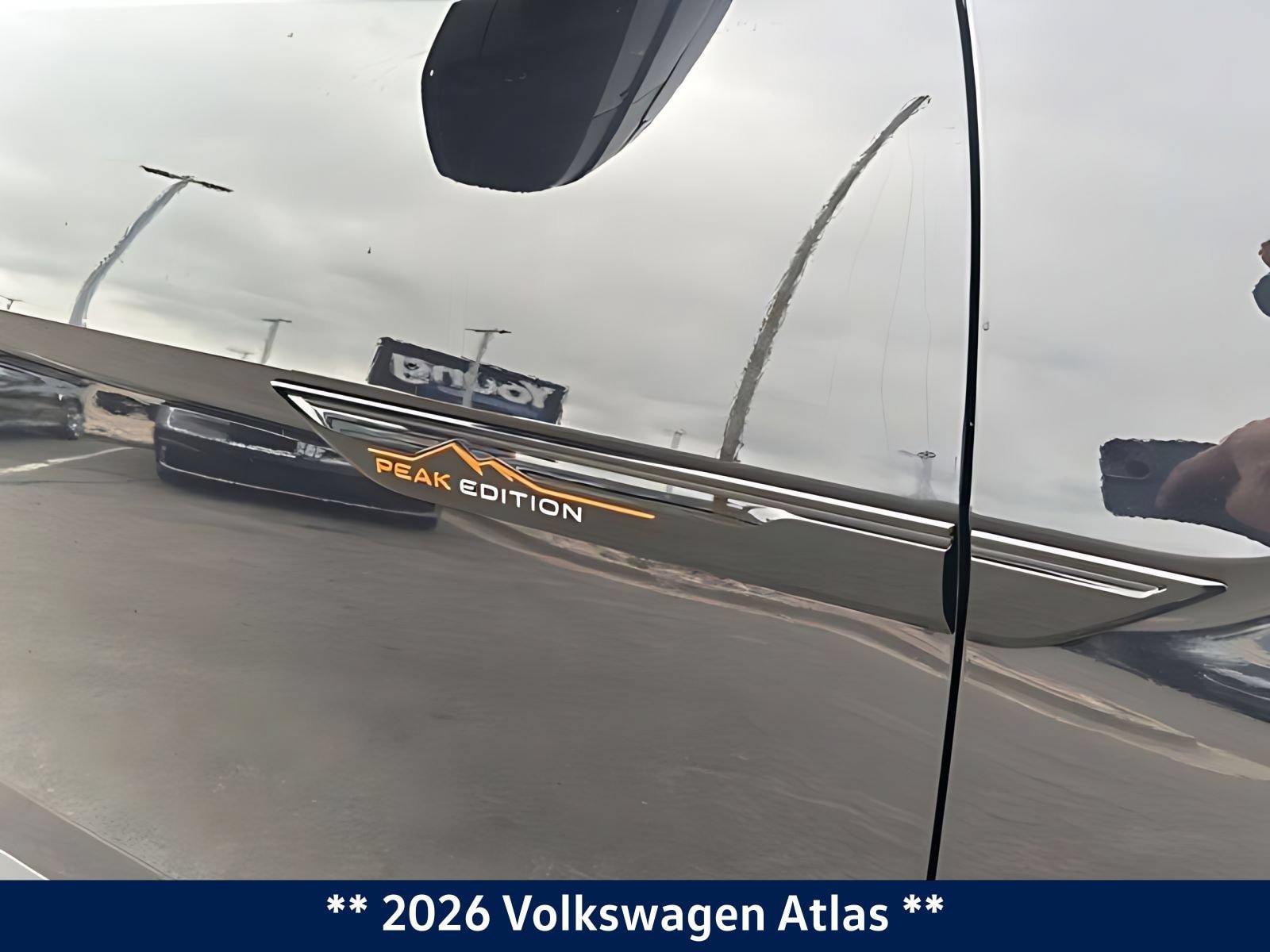New 2026 Volkswagen Atlas Peak Edition AWD/4WD image 12