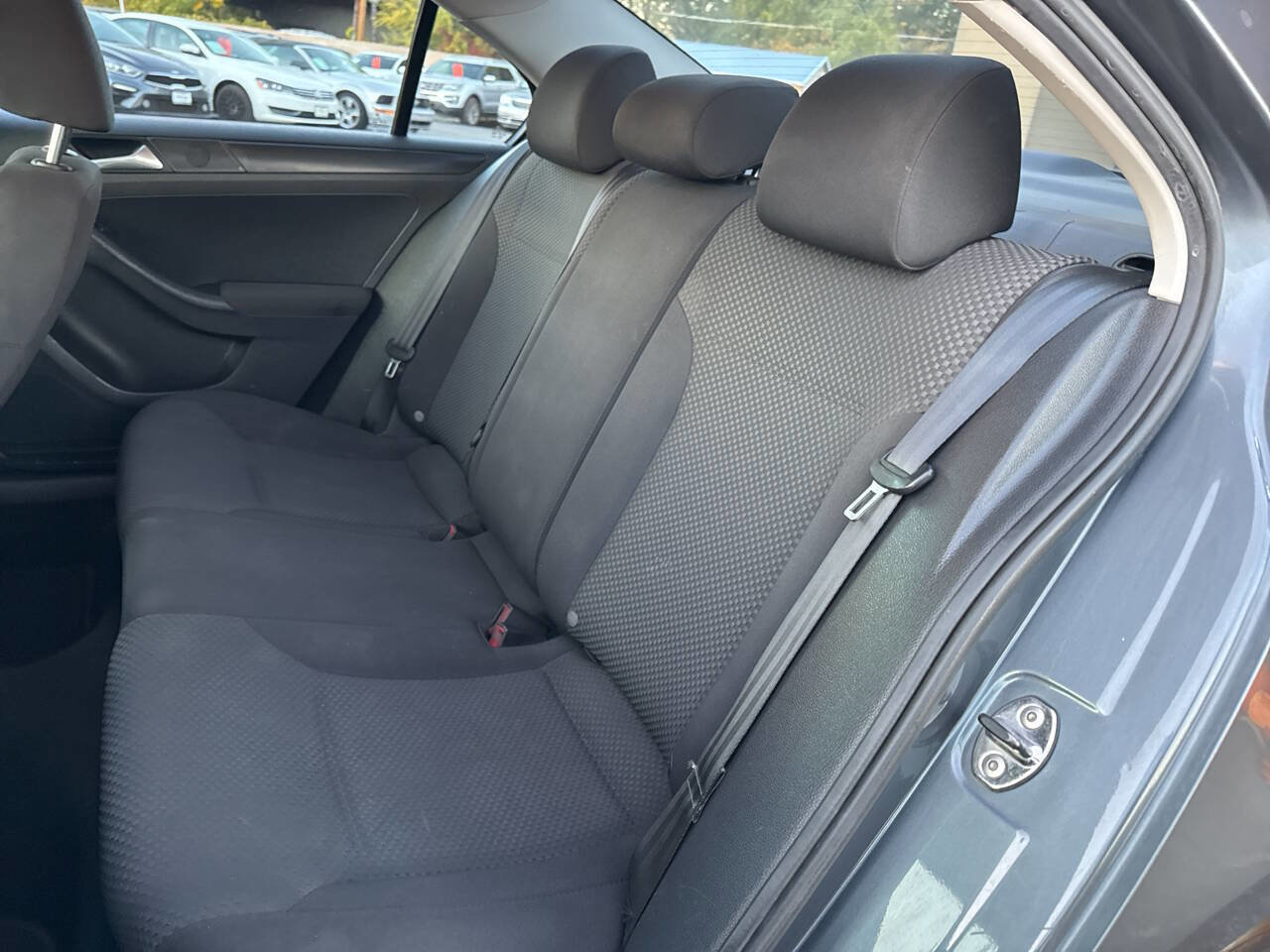 Used 2012 Volkswagen Jetta Sedan image 16