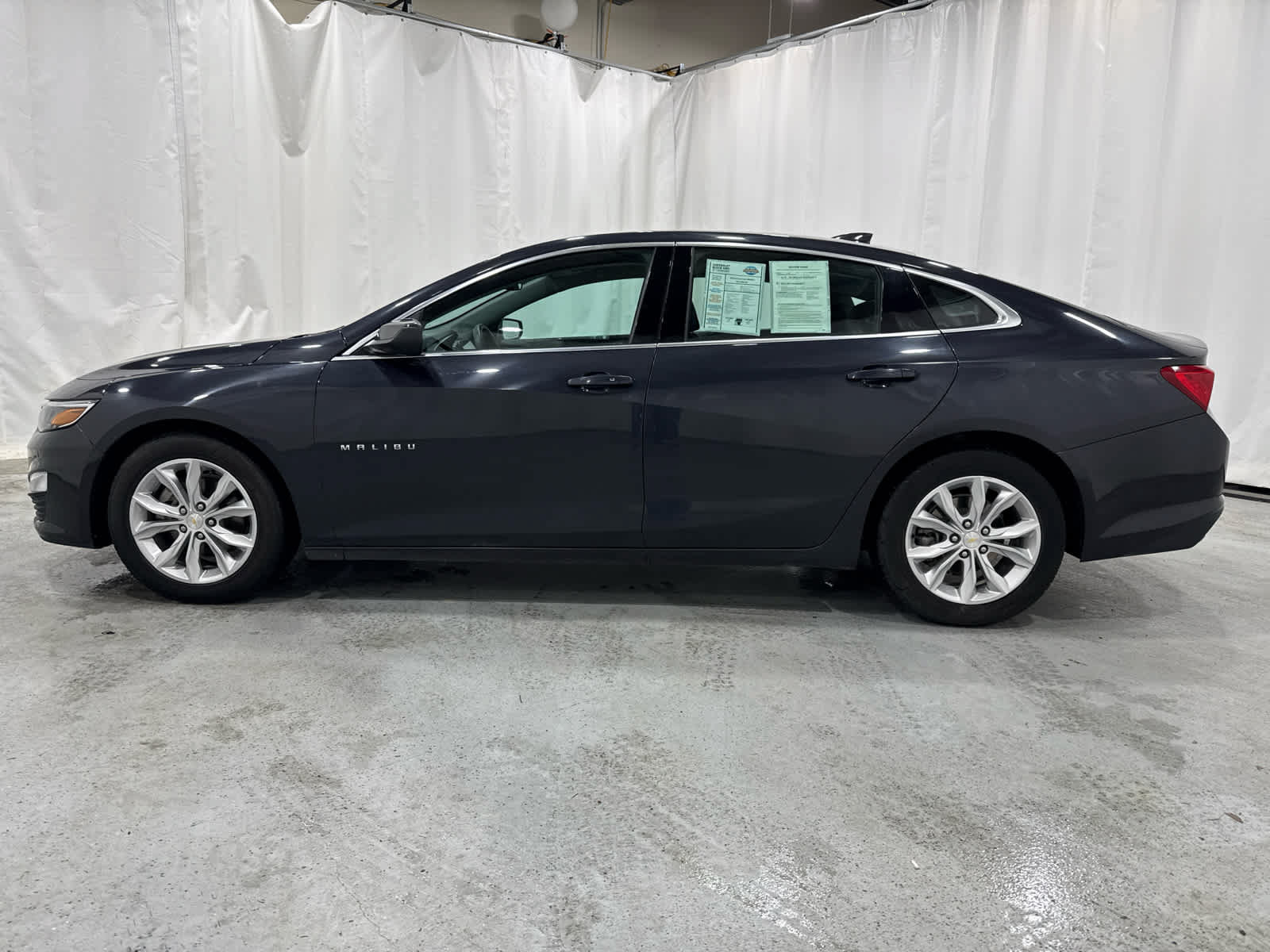 Certified 2023 Chevrolet Malibu LT FWD image 2