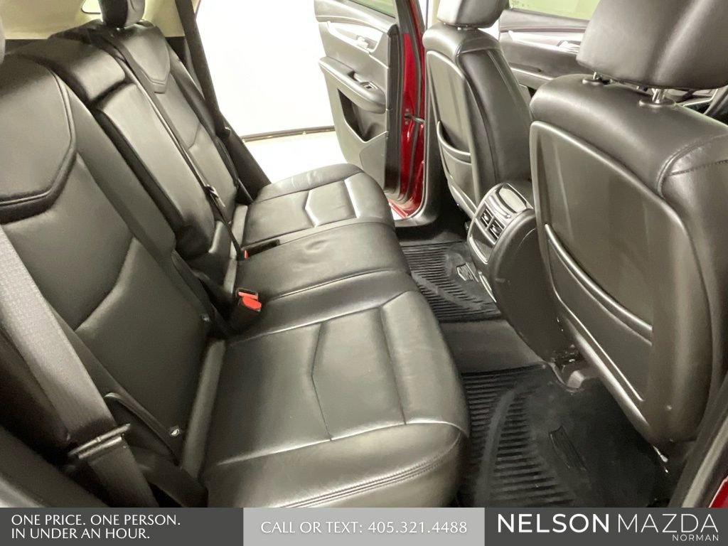 Used 2019 Cadillac XT5 Premium Luxury FWD image 29