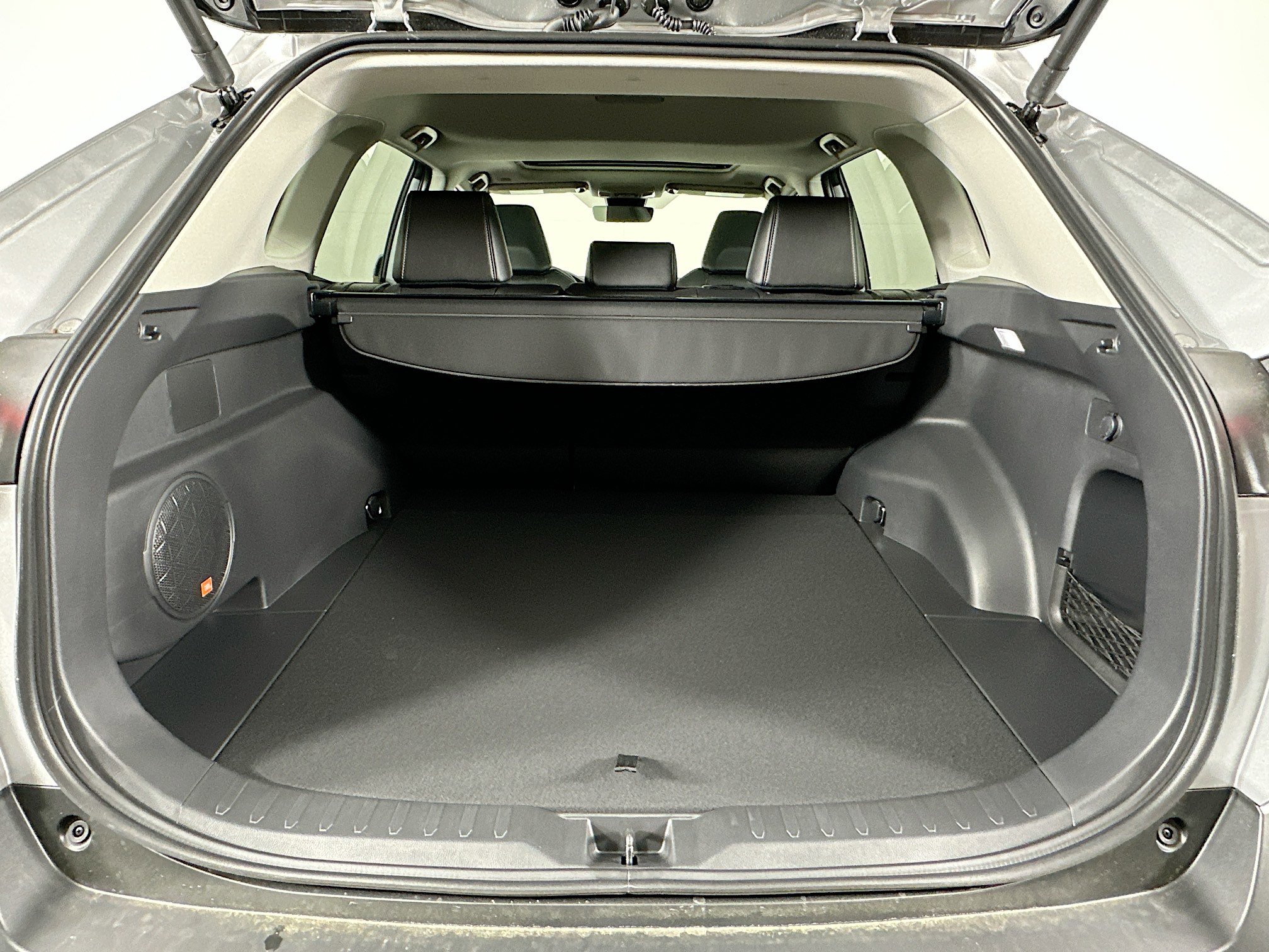 Used 2025 Toyota RAV4 Limited image 29