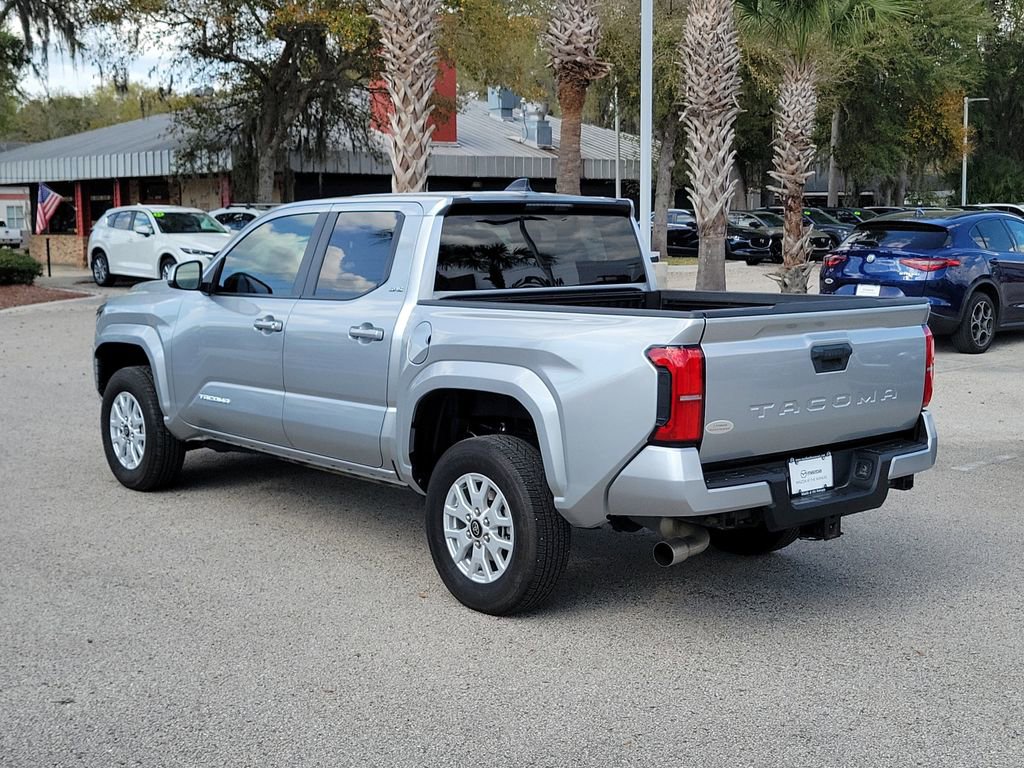 Used 2024 Toyota Tacoma SR5 RWD image 5