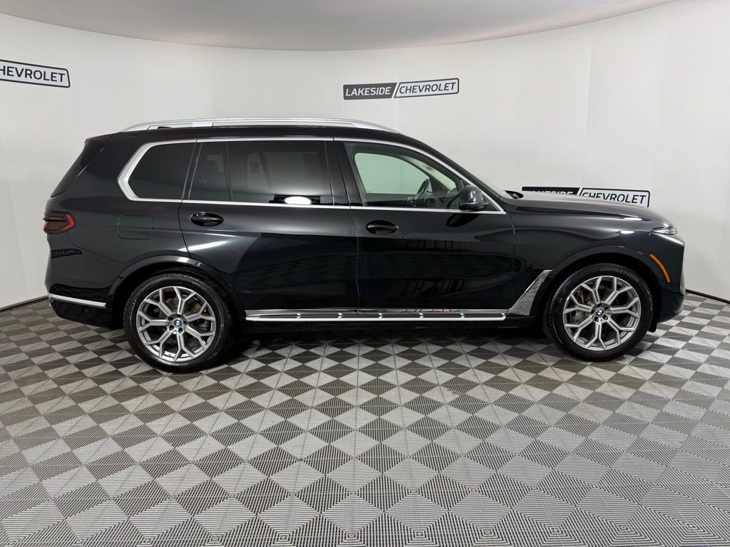 Used 2025 BMW X7 xDrive40i image 7