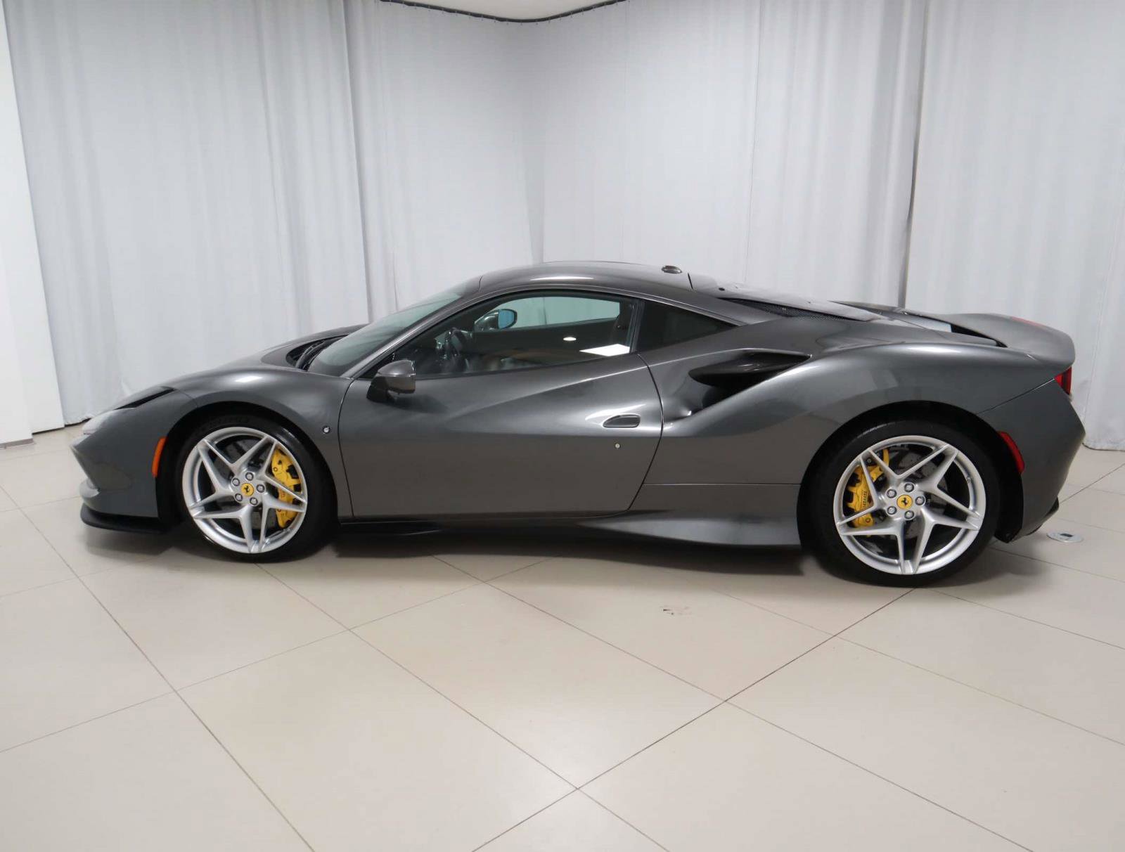 Certified 2021 Ferrari F8 Tributo image 16