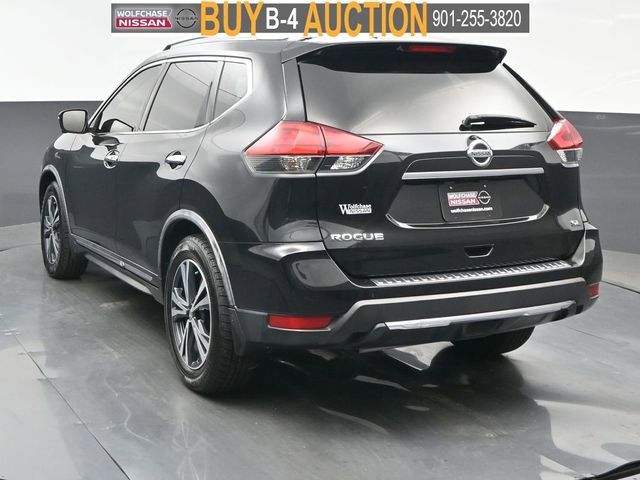 Used 2017 Nissan Rogue SL image 4