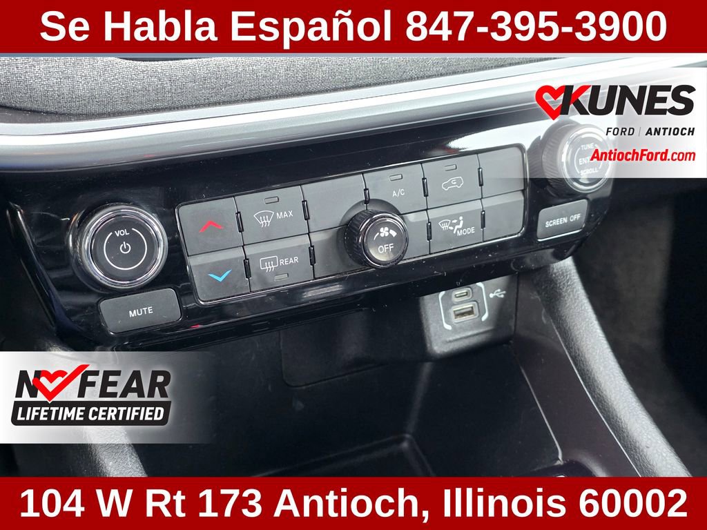 Used 2025 Jeep Compass Latitude image 56