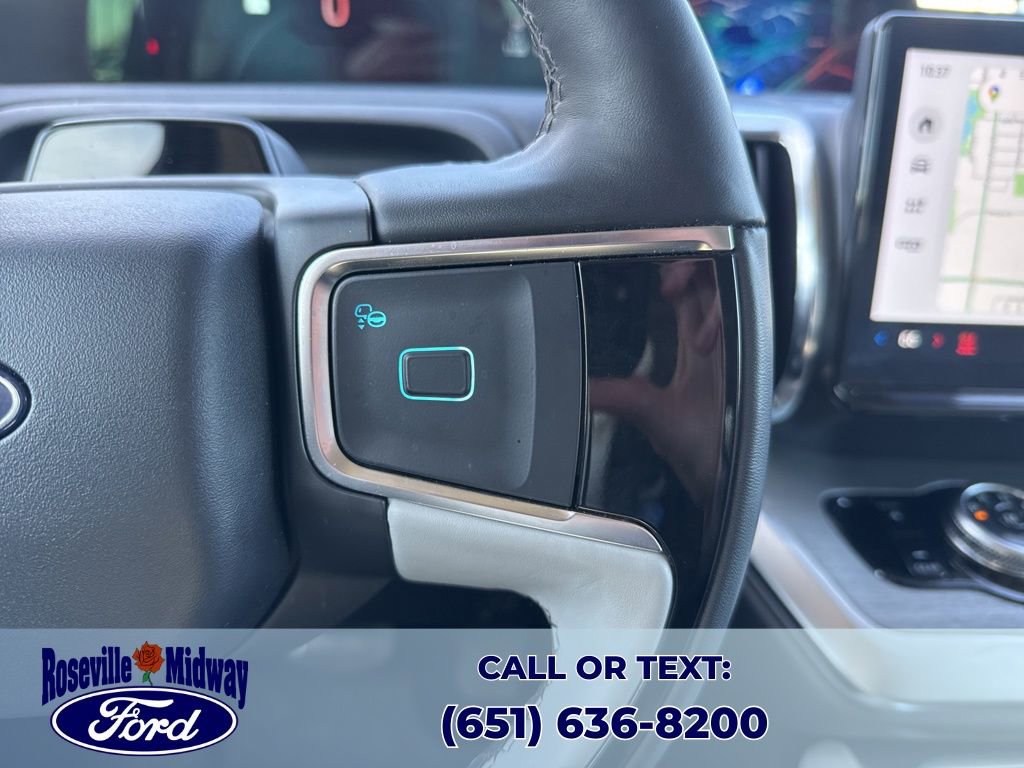 Used 2025 Ford Expedition Platinum image 25