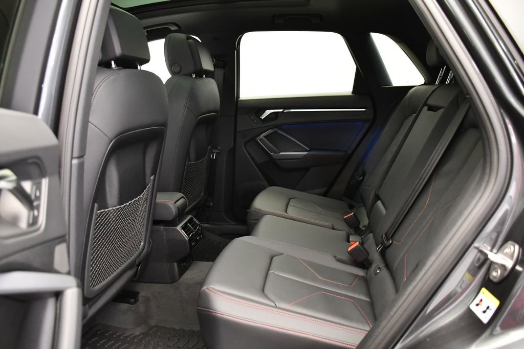 Used 2025 Audi Q3 2.0T Premium Plus w/ Premium Plus Package image 44