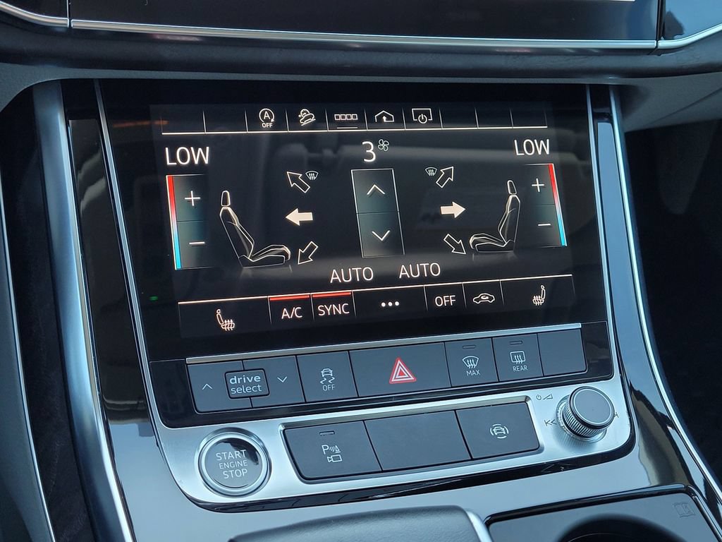 Used 2022 Audi Q7 3.0T Premium Plus w/ Premium Plus Package AWD/4WD image 23