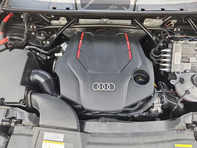 Used 2022 Audi SQ5 Premium Plus w/ Premium Plus Package image 29