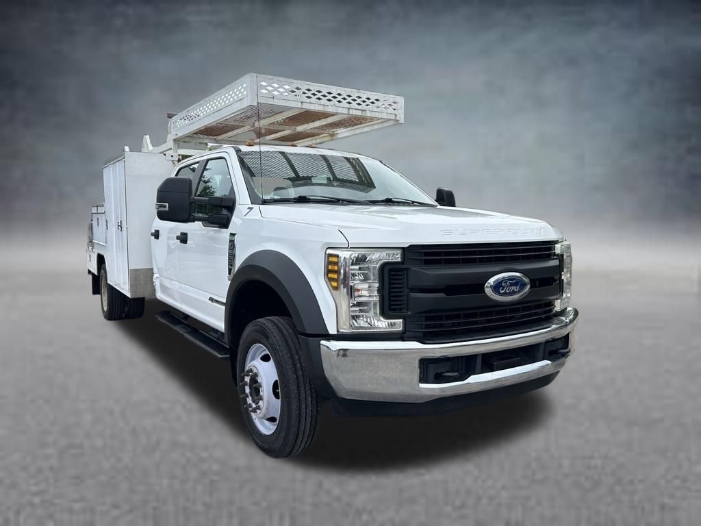 Used 2019 Ford F550 2WD Crew Cab Super Duty image 2