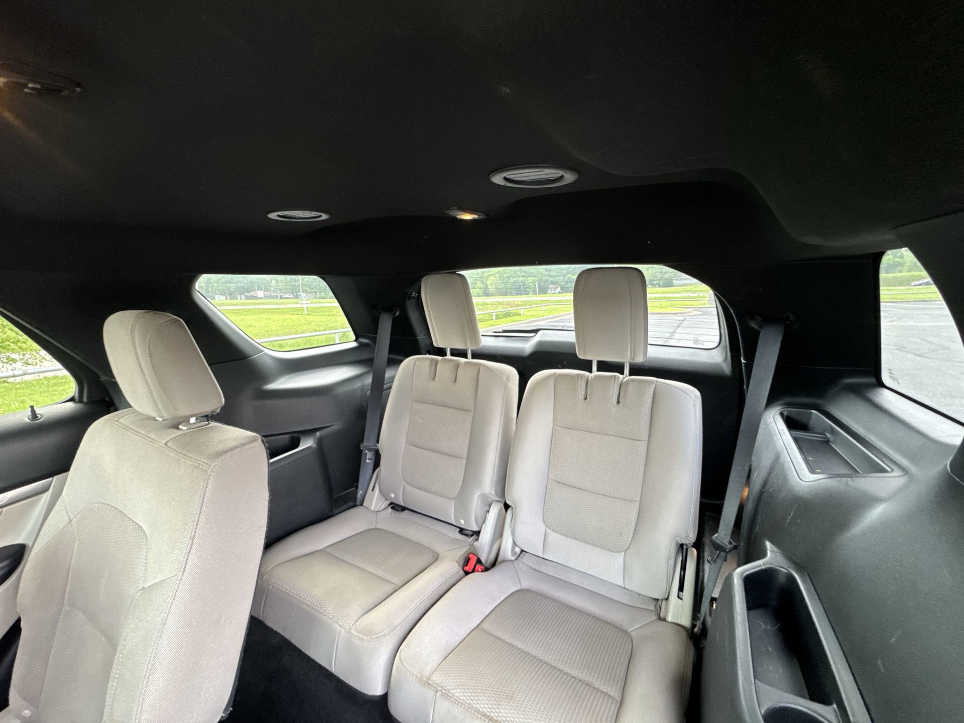 Used 2018 Ford Explorer XLT FWD image 13