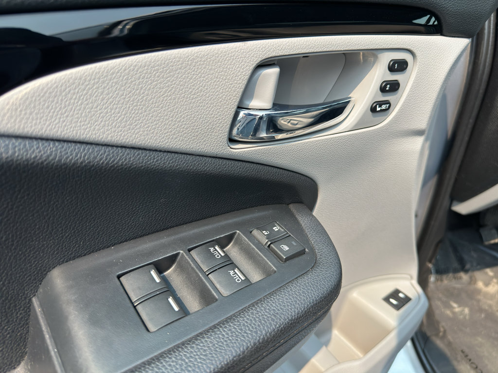 Used 2022 Honda Pilot Elite image 19