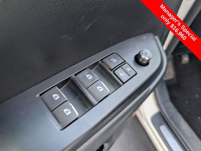 Used 2015 Toyota Highlander Limited Platinum AWD/4WD image 15