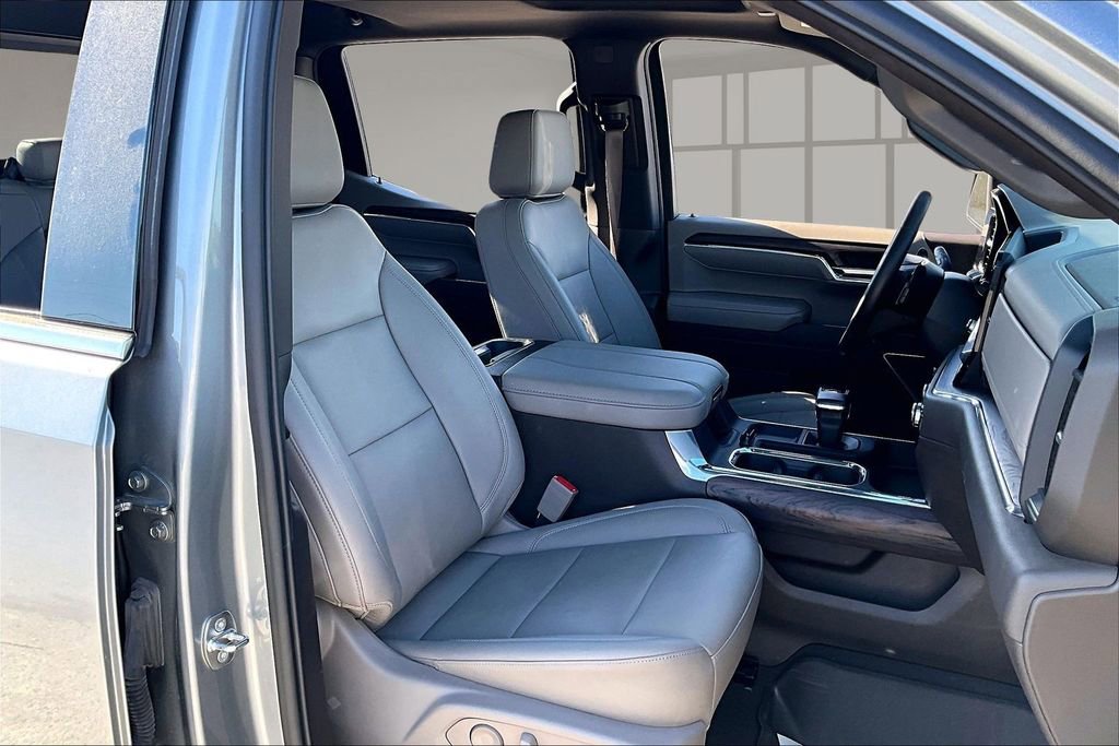 Used 2024 GMC Sierra 1500 SLT w/ SLT Premium Plus Package image 29