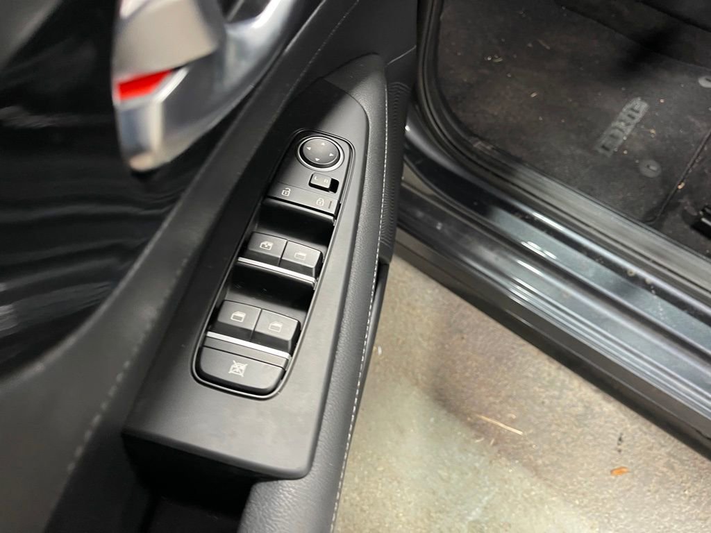 Used 2024 Kia Forte GT-Line w/ GT-Line Premium Package image 20