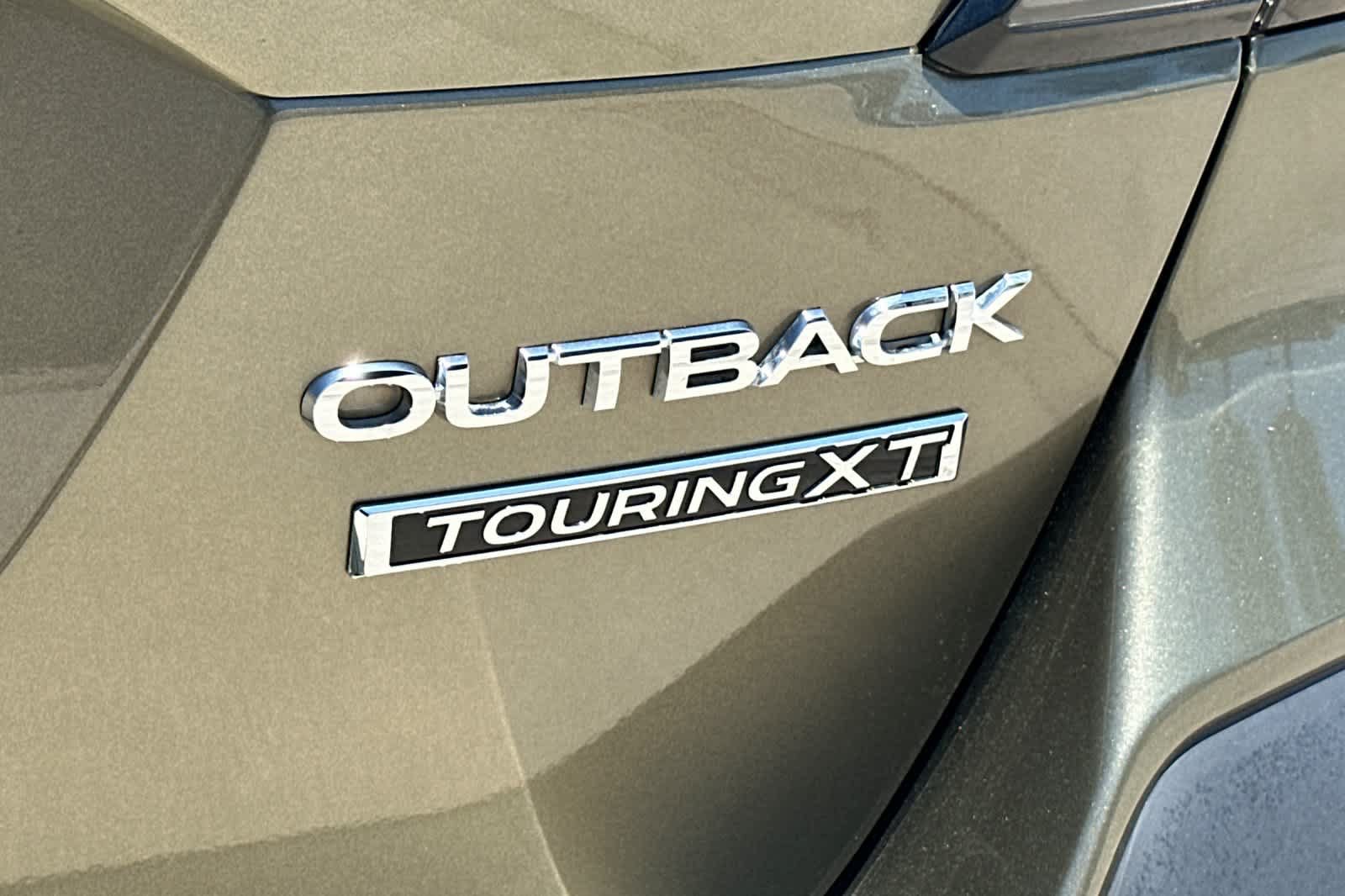 Used 2022 Subaru Outback Touring XT AWD/4WD image 27