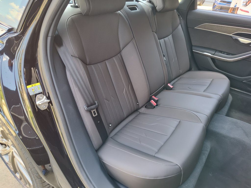 New 2026 Audi A8 L 3.0T AWD/4WD image 13
