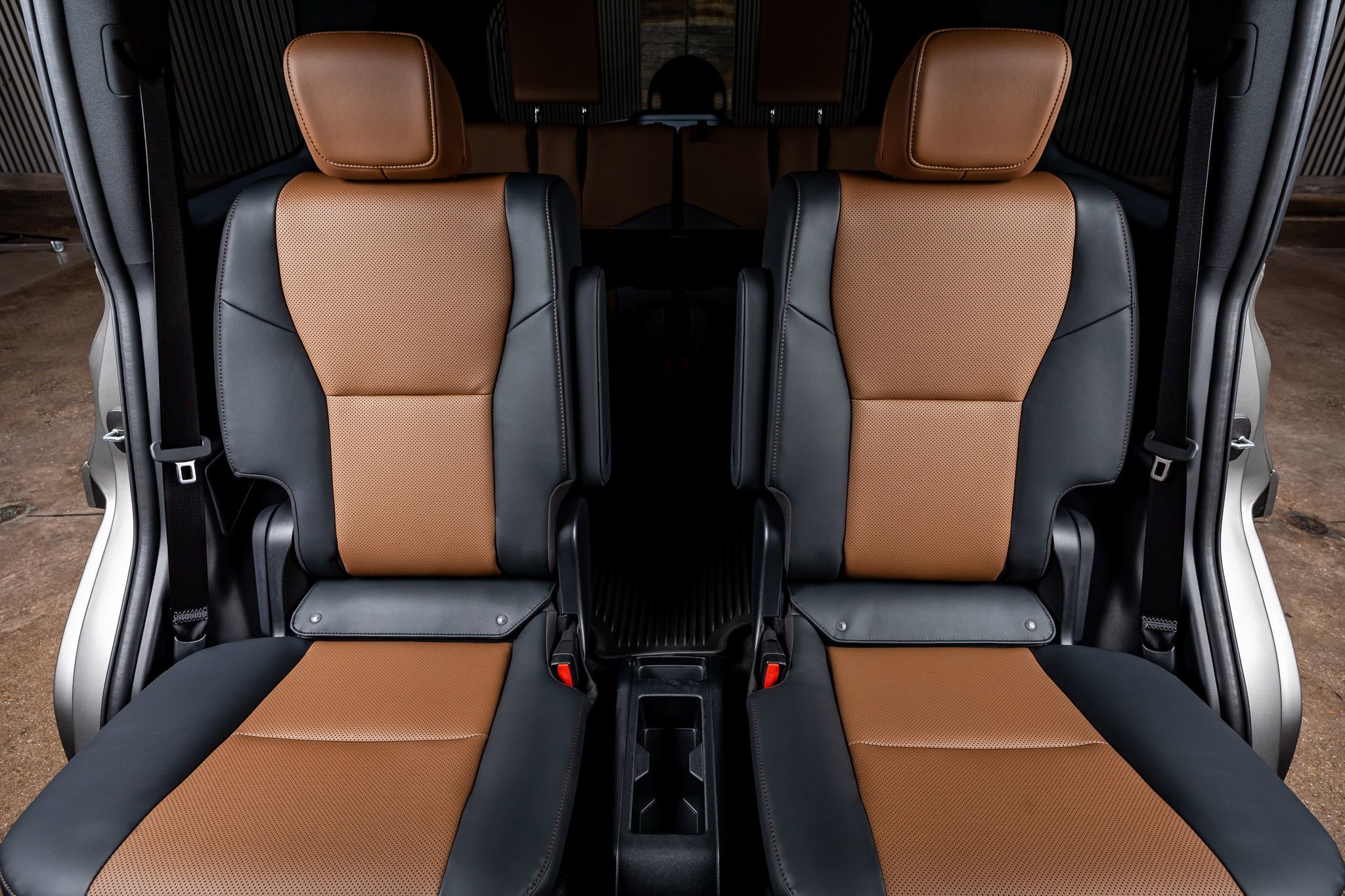 Used 2025 Lexus GX 550 image 35