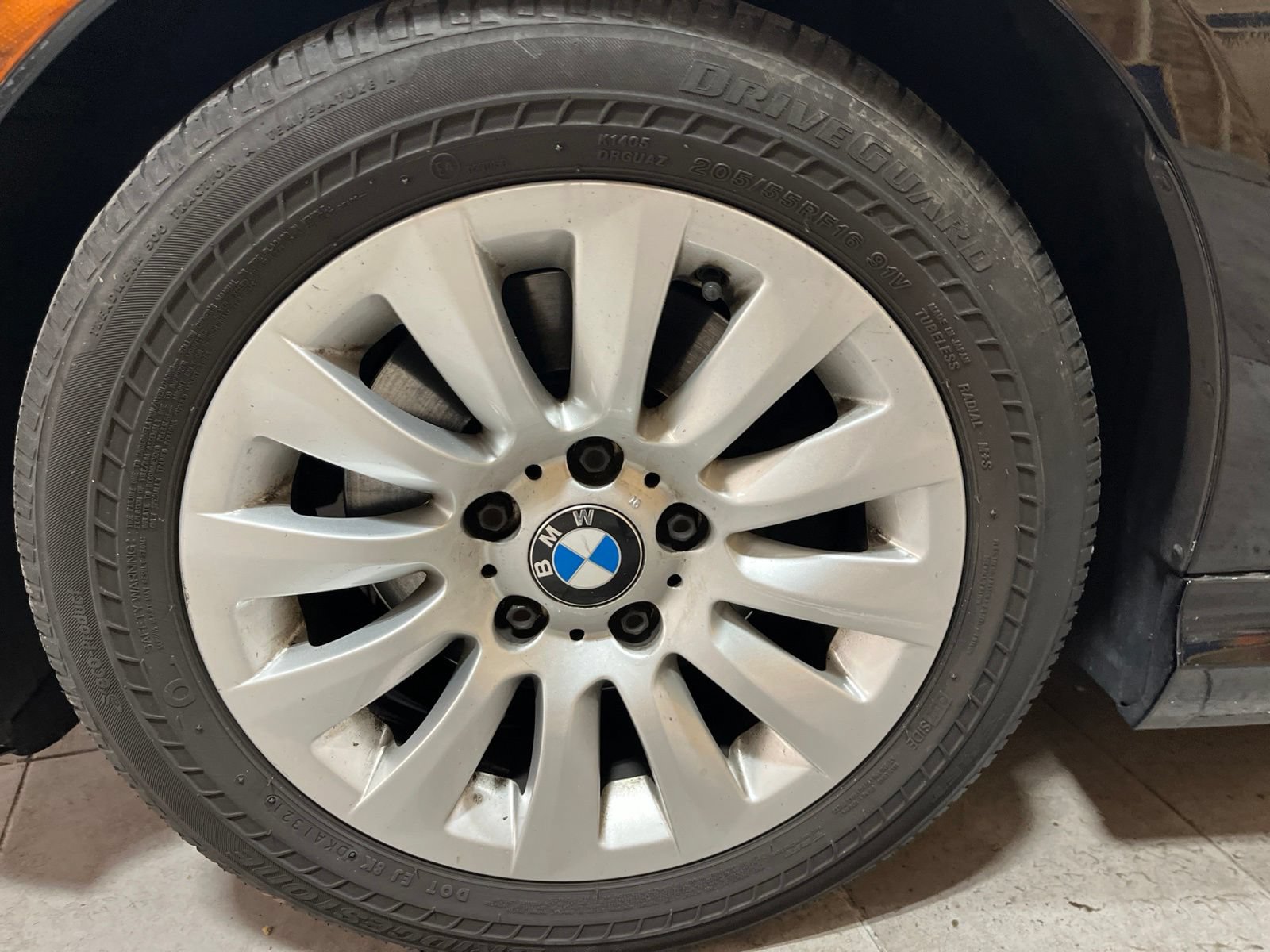 Used 2009 BMW 328i Sedan RWD image 9