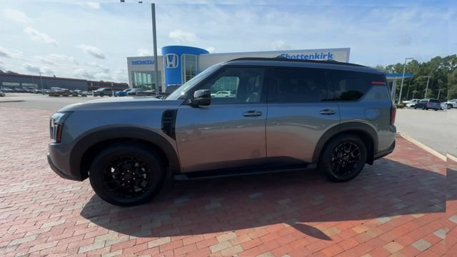 Used 2025 Nissan Armada PRO-4X w/ Pro-4X Premium Package AWD/4WD image 7