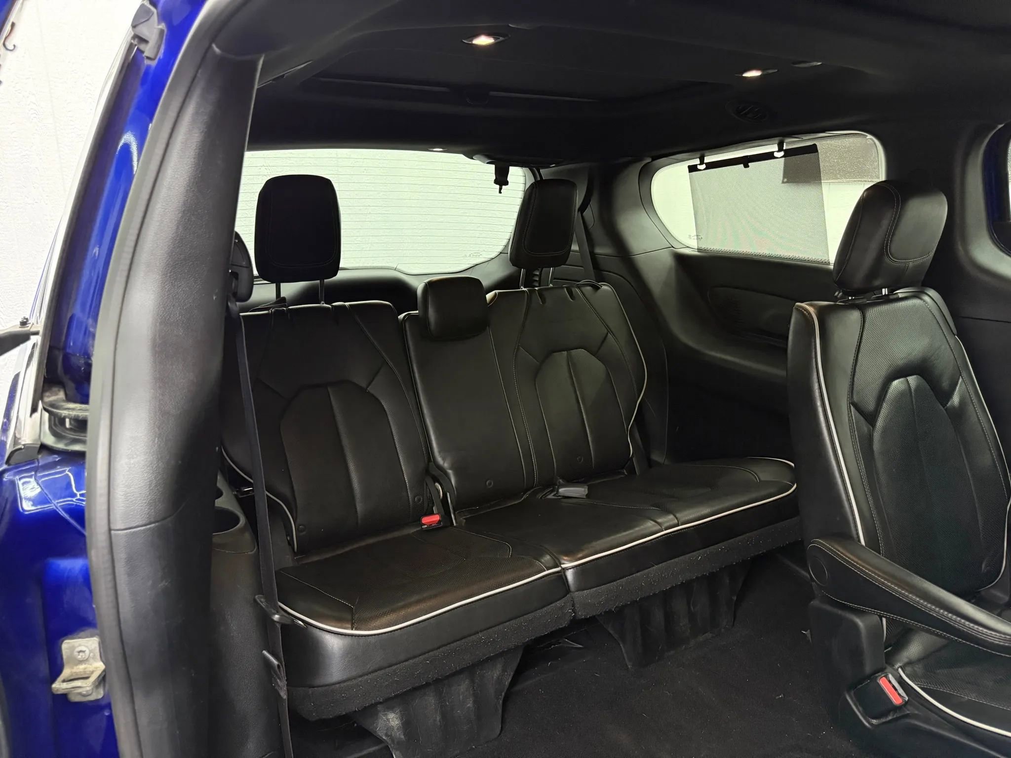 Used 2018 Chrysler Pacifica Limited w/ Advanced Safetytec Group image 9