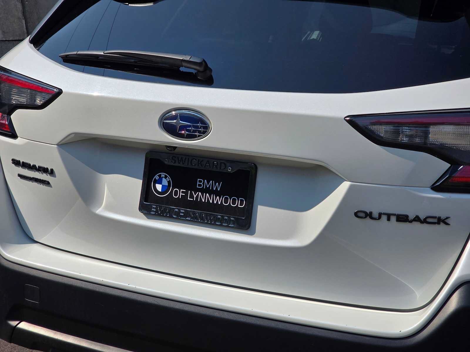 Used 2023 Subaru Outback Onyx Edition AWD/4WD image 13
