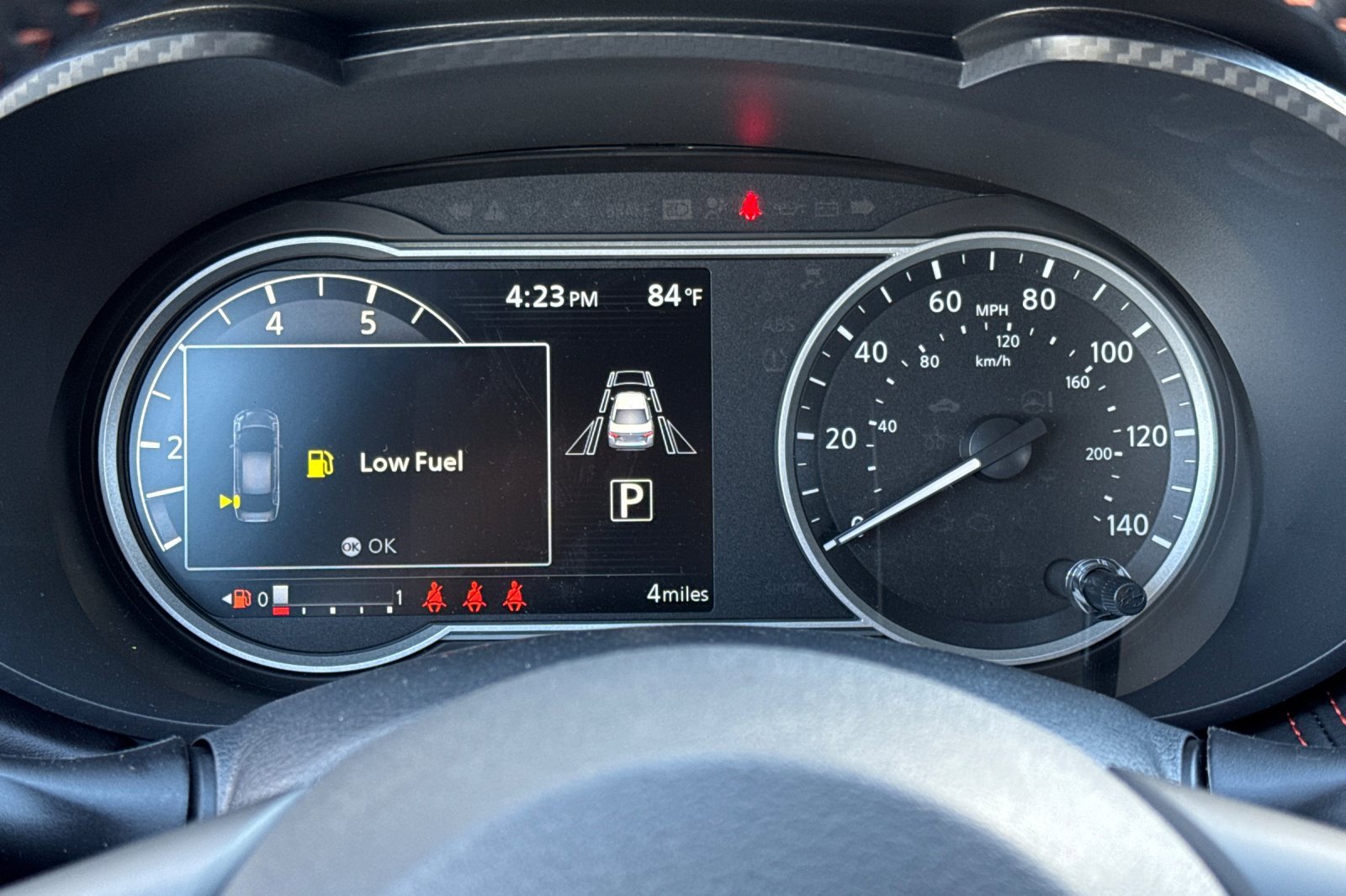 Used 2025 Nissan Versa SR w/ Trunk Package image 20