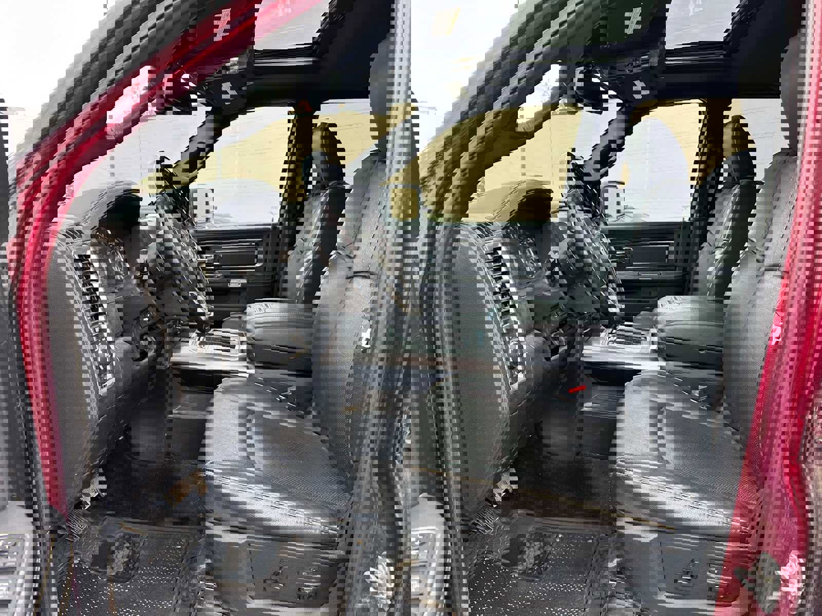 Used 2018 RAM 1500 Limited image 20