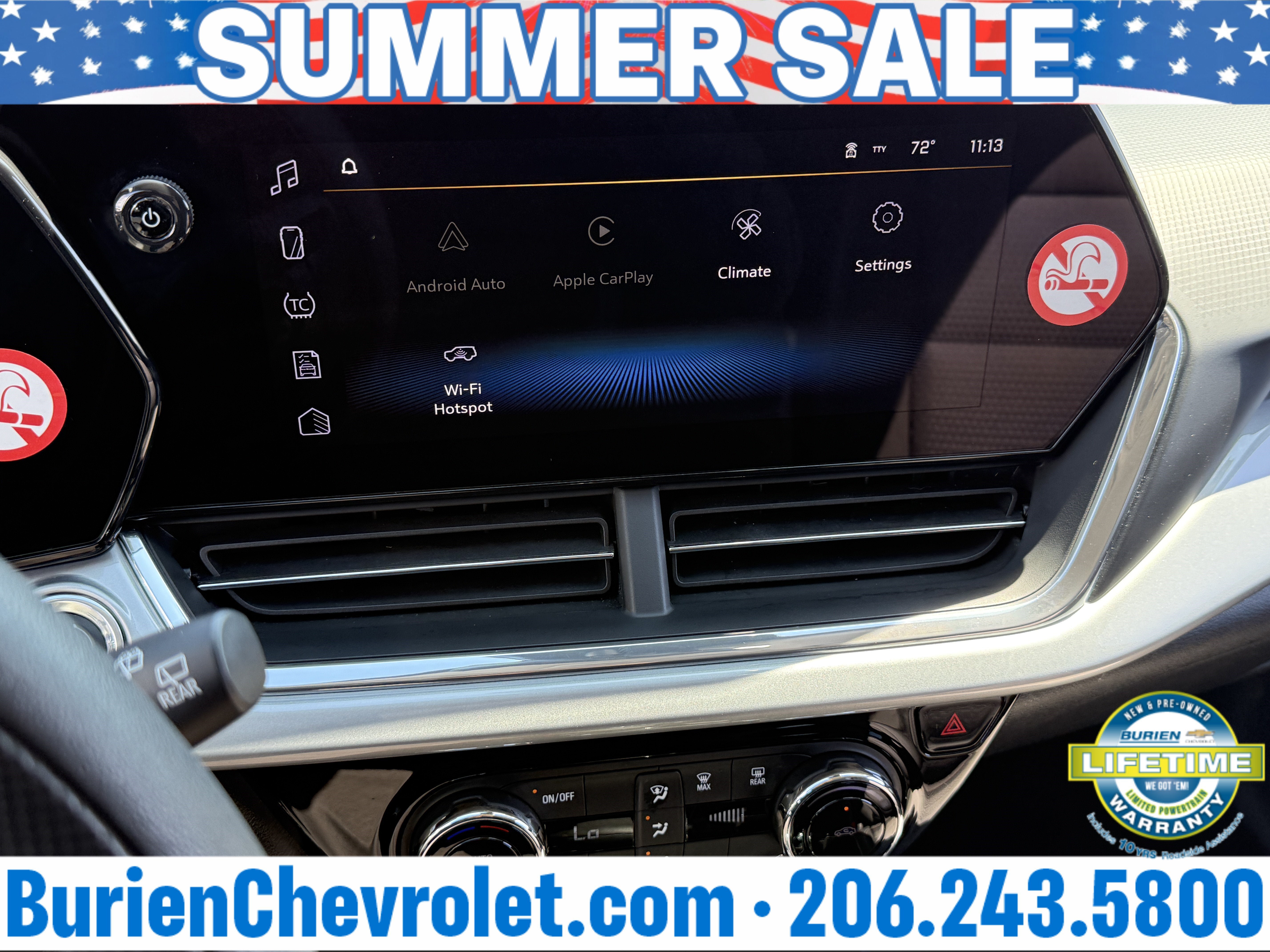 Used 2025 Chevrolet Trax LT FWD image 16